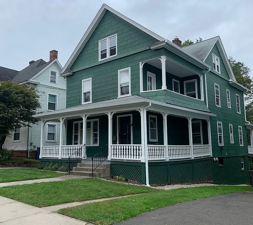 131 Lincoln St