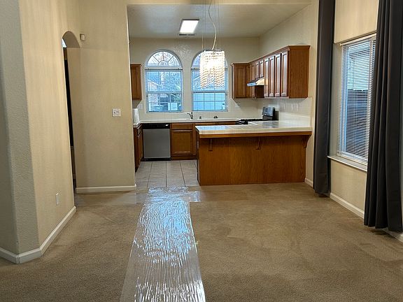 4th image of 6537 E Buckeye Ave