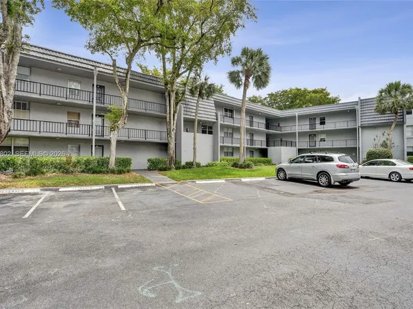 9070 Lime Bay Blvd APT 110, Tamarac, FL 33321