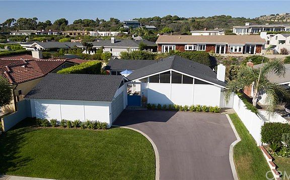 2nd image of 4720 Cortland Dr