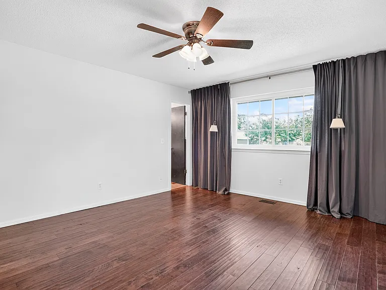 3304 Jim Robison Dr — Photo 21