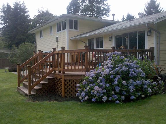 3rd image of 2921 90th Ave E