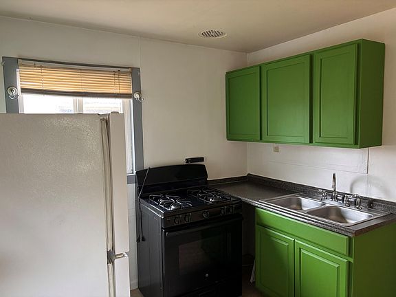 5th image of 315 E Ferguson Avenue