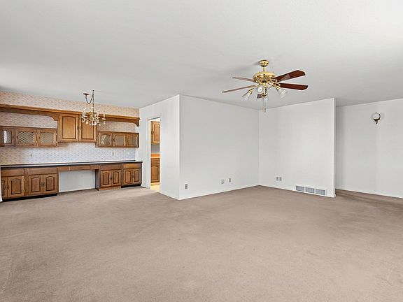 5th image of 328 S McKinley Ave