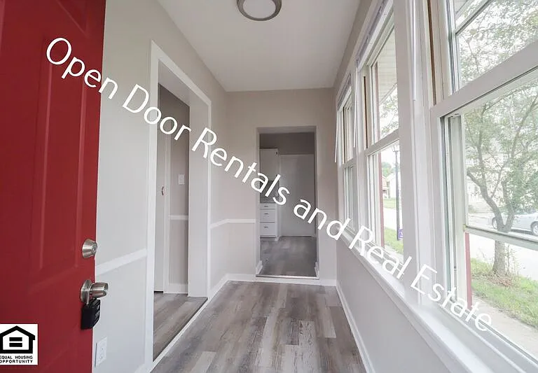 1918 Riedmiller Ave #1 — Photo 2