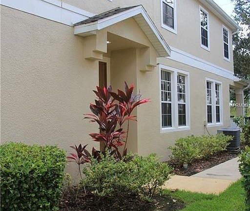 2nd image of 7119 Harmony Square Dr S