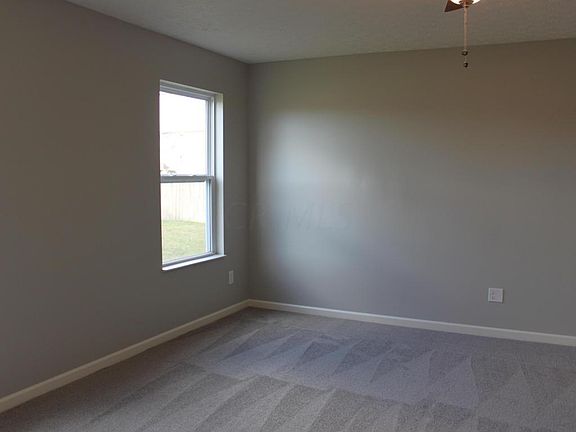 3rd image of 3232 Bixwood Ct N