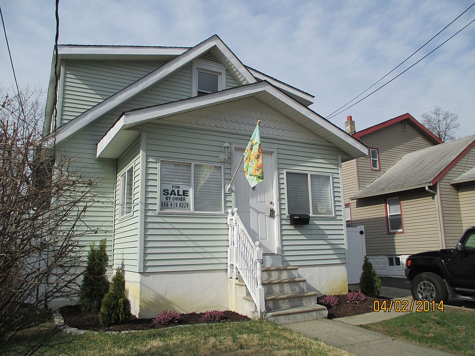 1st image of 213 W 5th Ave