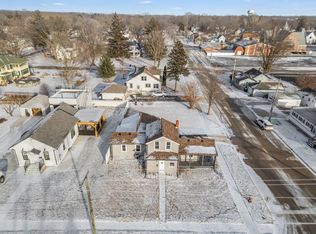 302 N Center St, Plano, IL 60545