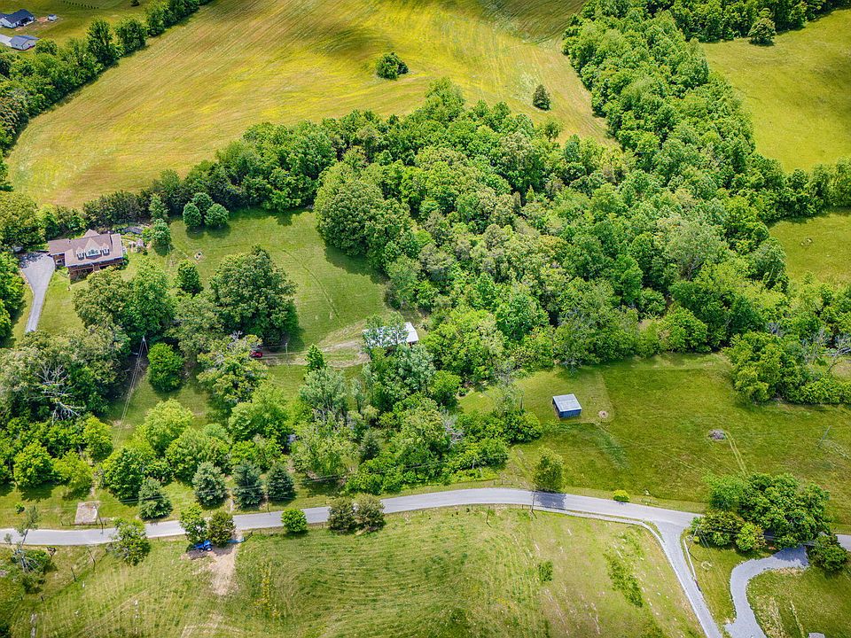 73rd image of 490 Cockatiel Rd