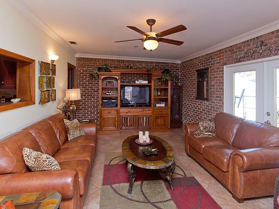 Light & Bright Family