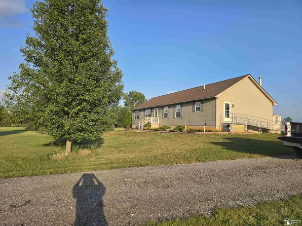 10301 Hoffman Rd, Maybee, MI 48159