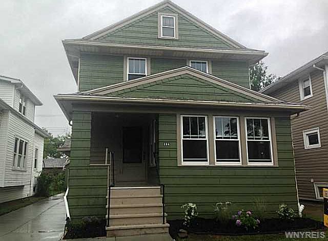 1st image of 164 Tremont Ave