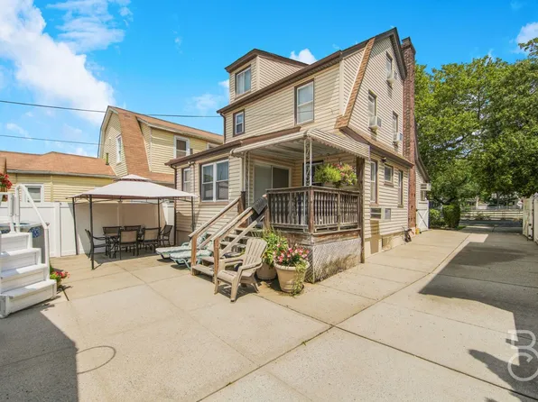 38-22 Clearview Expressway image 21 of 24