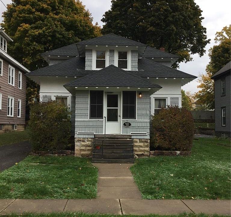 1st image of 355 Clairmonte Ave