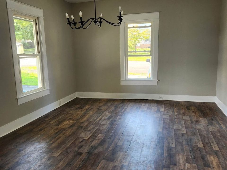 1st image of 620 5th St