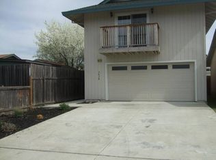 9878 Sunray Pl, Windsor, CA 95492