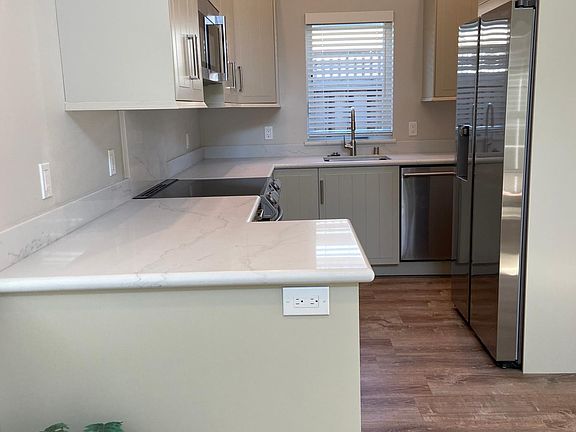 4th image of 608A San Benito St