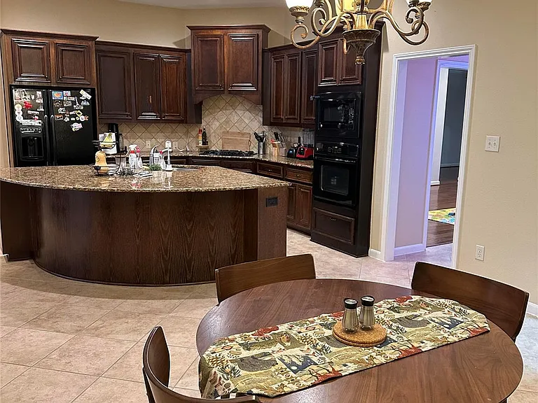 9611 Moonstone Mist Ln — Photo 12