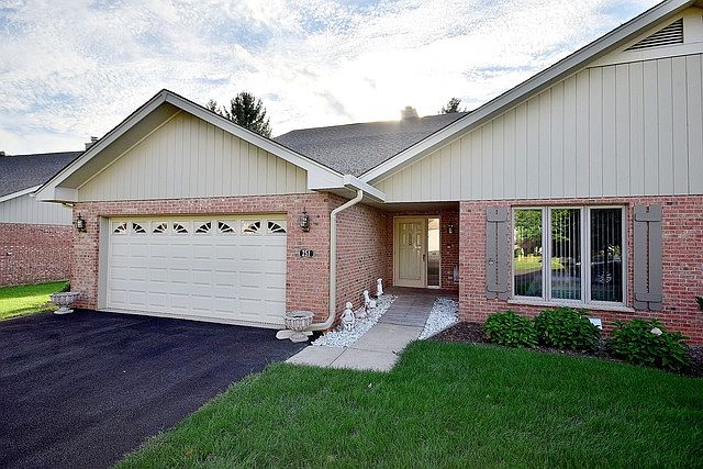 1st image of 251 Royal Ln