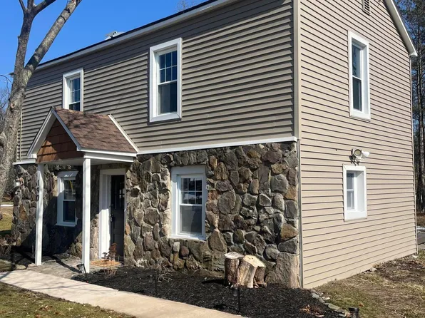 190 Davenport St, Dallas, PA 18612