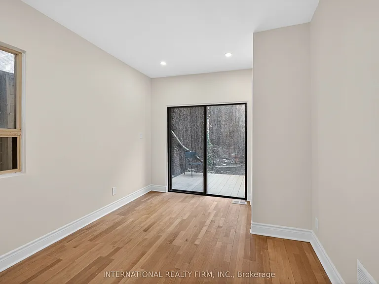 269 Ontario St #2 — Photo 14