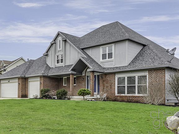2nd image of 3831 Kentridge Dr SE