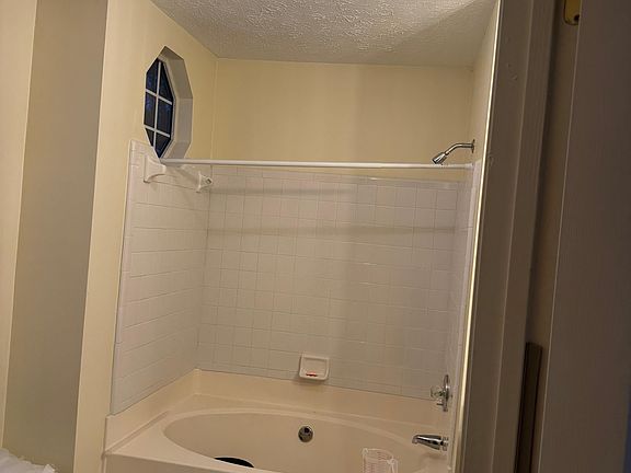 3rd image of 1759 Soapstone Ct