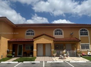 7714 W 34th Ln #12-202, Hialeah, FL 33018