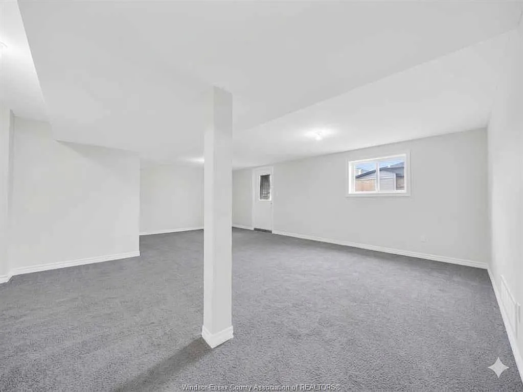 2 bed, $1,700 — Photo 3