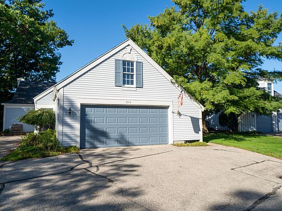 3rd image of 2314 Edington Ct SE #151