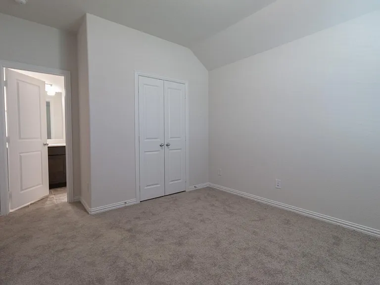 1013 Verde Valley Ln — Photo 8