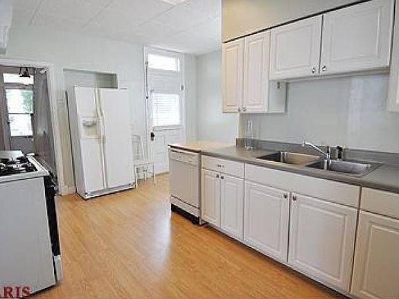 4th image of 5223 Grace Ave