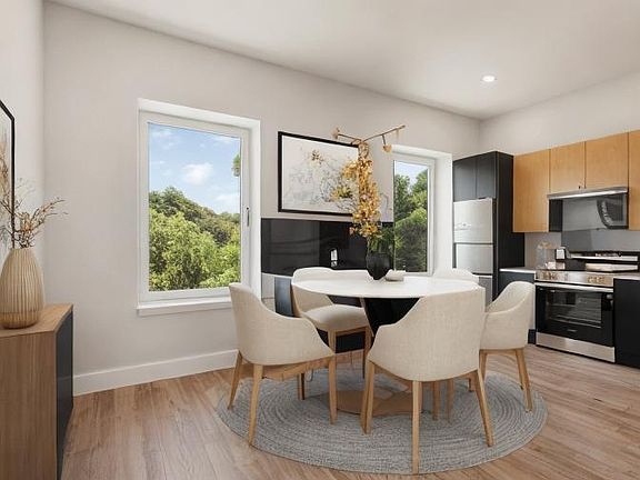 2nd image of 143 W Susquehanna Ave #5
