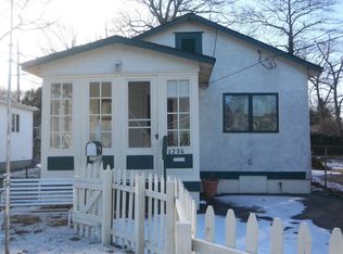 1256 Maplewood Rd, Belmar, NJ 07719