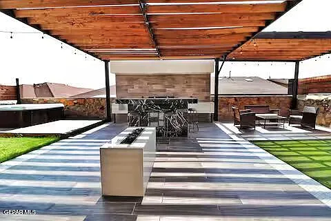 6085 Stone Wash St — Photo 11