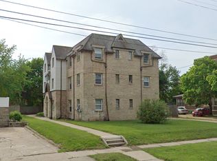 912 Haskell Ave, Rockford, IL 61103