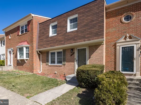 6856 Dina Leigh Ct, Springfield, VA 22153