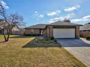 10524 Songbird Ln, Midwest City, OK 73130