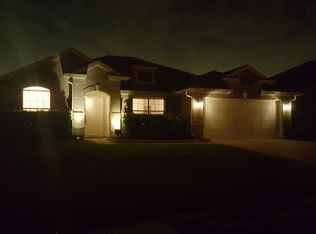 8445 Little Fawn Ln, Dallas, TX 75249