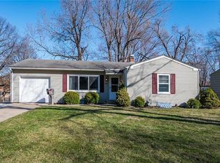 7201 Ralston Ave, Raytown, MO 64133