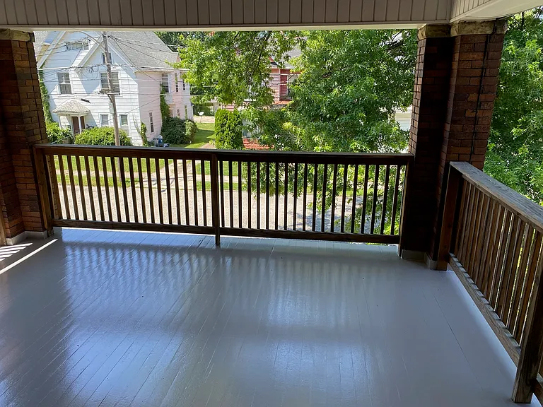645 W 8th St #B — Photo 5