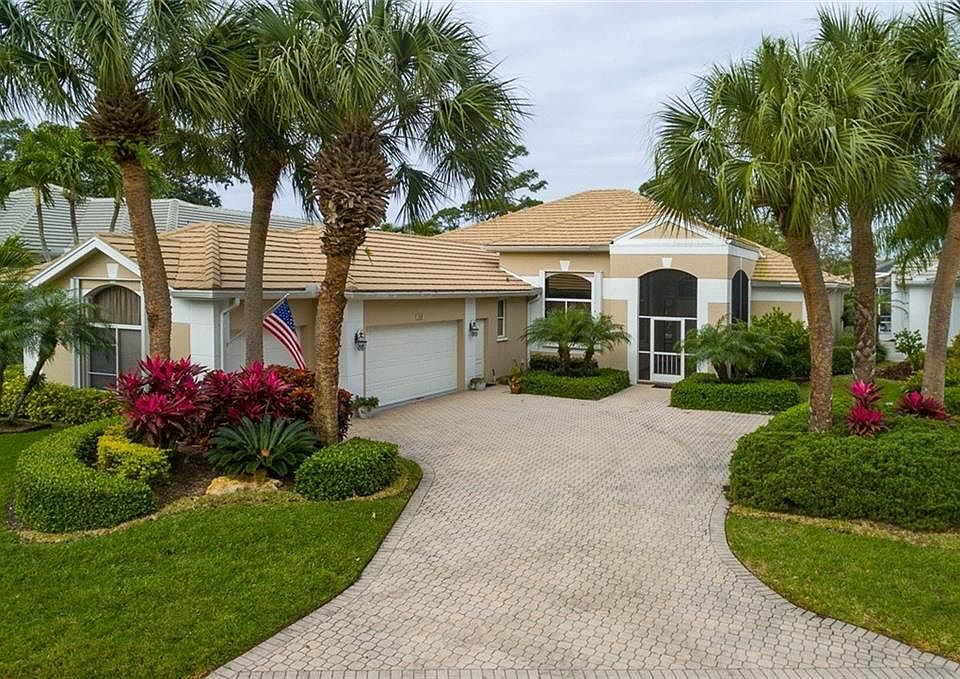 1st image of 2468 SW Manor Hill Dr