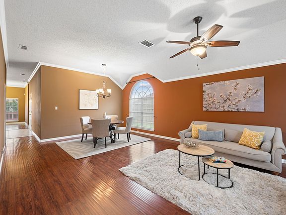 3rd image of 2676 Bent Tree Dr
