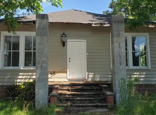 436 Woolfolk St, Macon, GA 31217