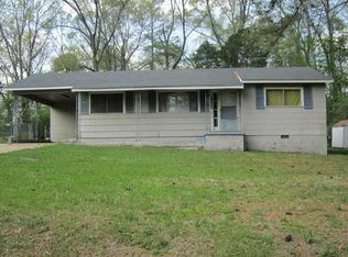 322 N Southland Dr, Jackson, MS 39212