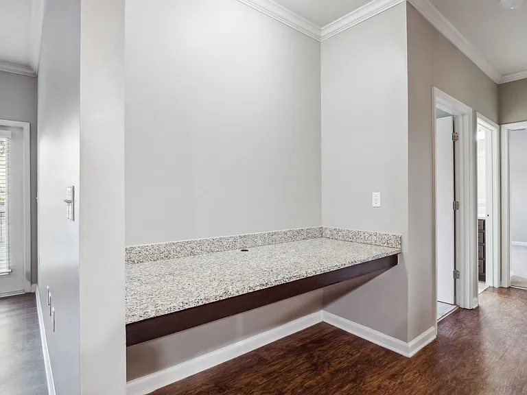 In-unit Nook / Desk