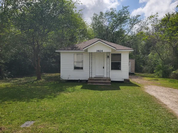 3924 Oak Ln, Bacliff, TX 77518