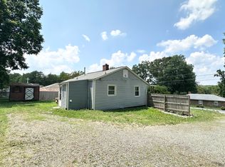 1160 S Riverview Dr, Burlington, NC 27217