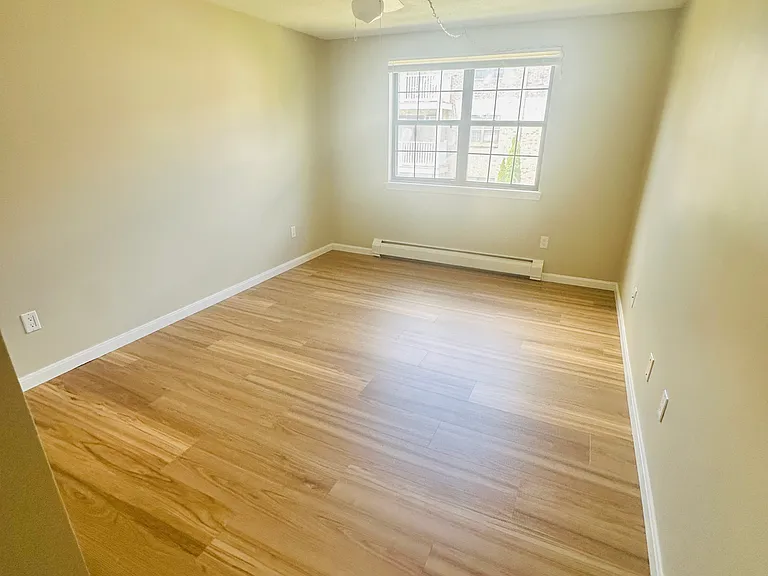 12 Kenmar Dr #85 — Photo 4
